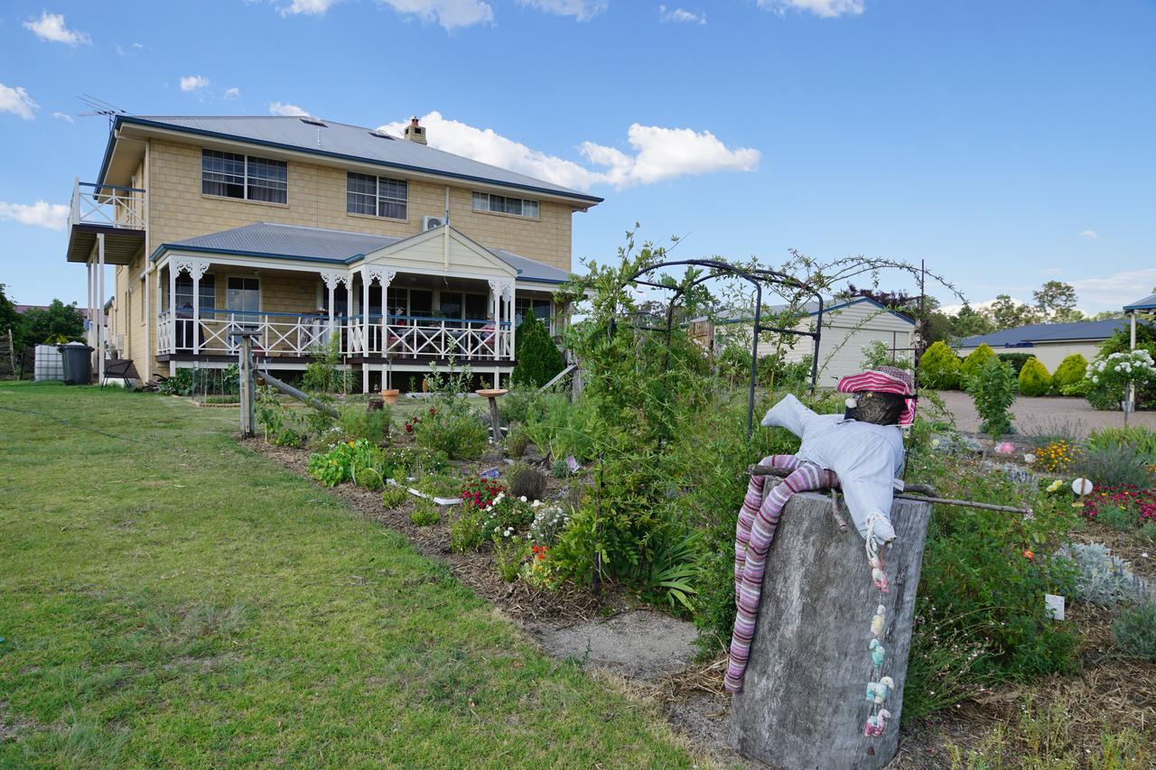 Grovely House Bed and Breakfast Stanthorpe Eksteriør billede