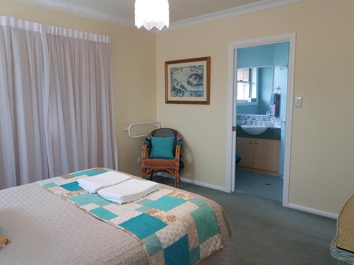 Grovely House Bed and Breakfast Stanthorpe Eksteriør billede